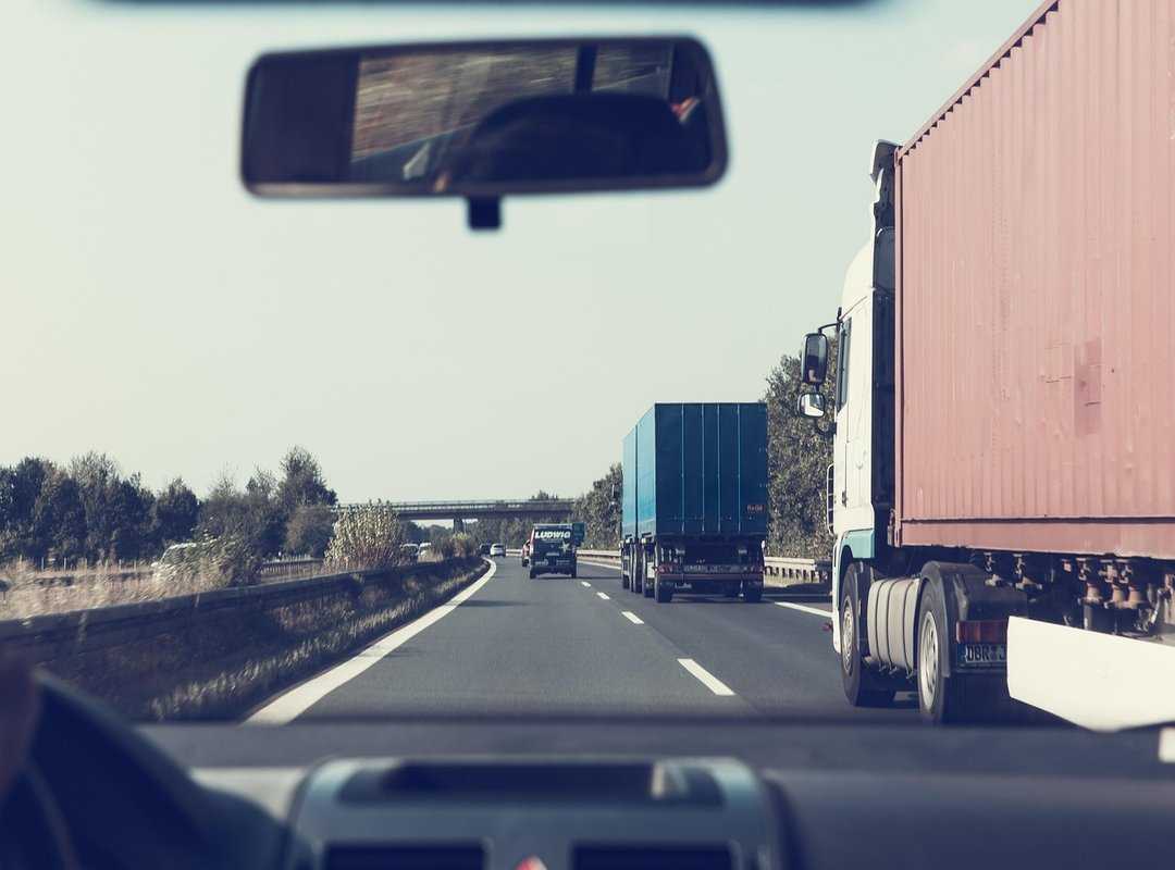 long-distance motorcycle tips